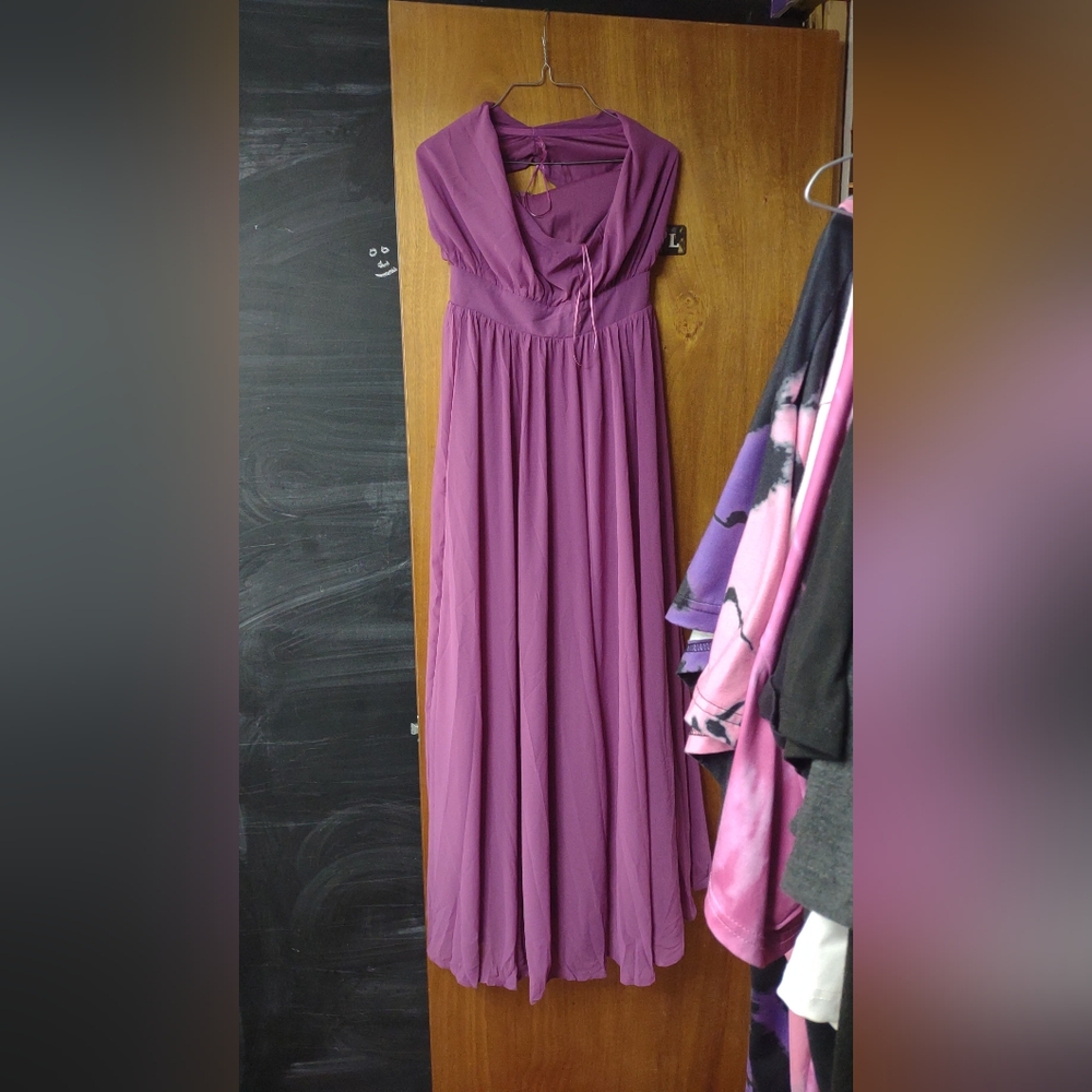 Purple sleeveless dress